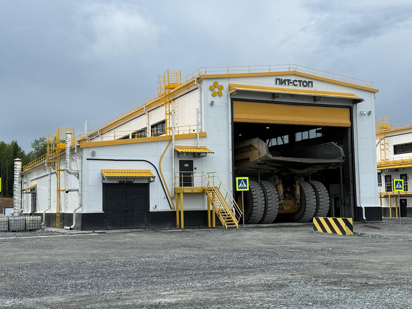 Полюс Красноярск — строительство